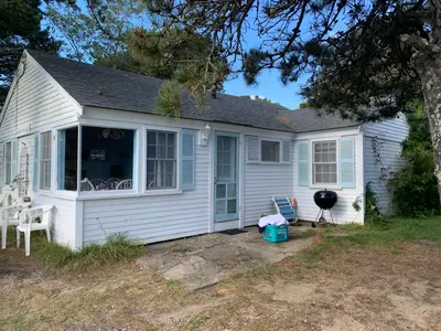 260 Kendrick Avenue, Unit 4