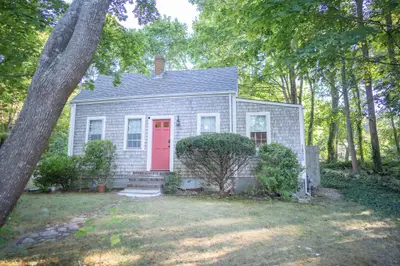 1825 Main Street