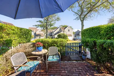 33 Landmark Avenue, Mashpee MA — view 4