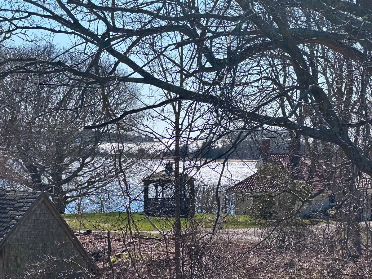 566 Shore Road, Bourne MA — view 4