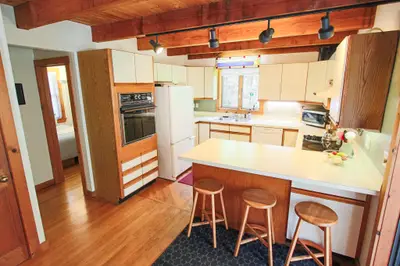 3 Bayberry Road, Truro MA — view 5