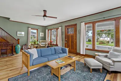 34 Washington Avenue, Bourne MA — view 2