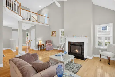 4 Hollyhock Knoll Court, Unit 4, Bourne MA — view 5