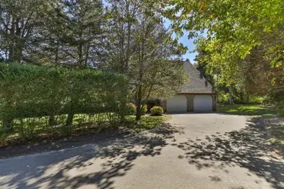 25 Twin Rocks Drive, Eastham MA — view 3
