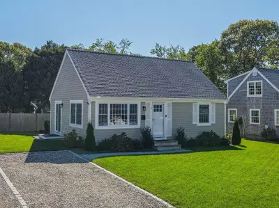 7 Montauk Street, Falmouth MA — view 2
