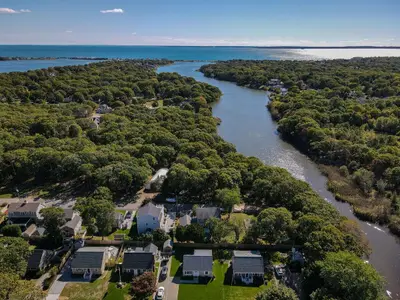 7 Montauk Street, Falmouth MA — view 3