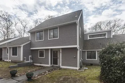 12 Woodrise Road, Unit 12, Falmouth MA — view 3