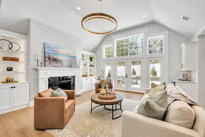 22 Country Club Lane, Mashpee MA — view 2