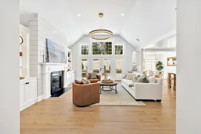 22 Country Club Lane, Mashpee MA — view 3