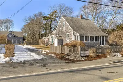 125 Sea Street, Barnstable MA — view 3
