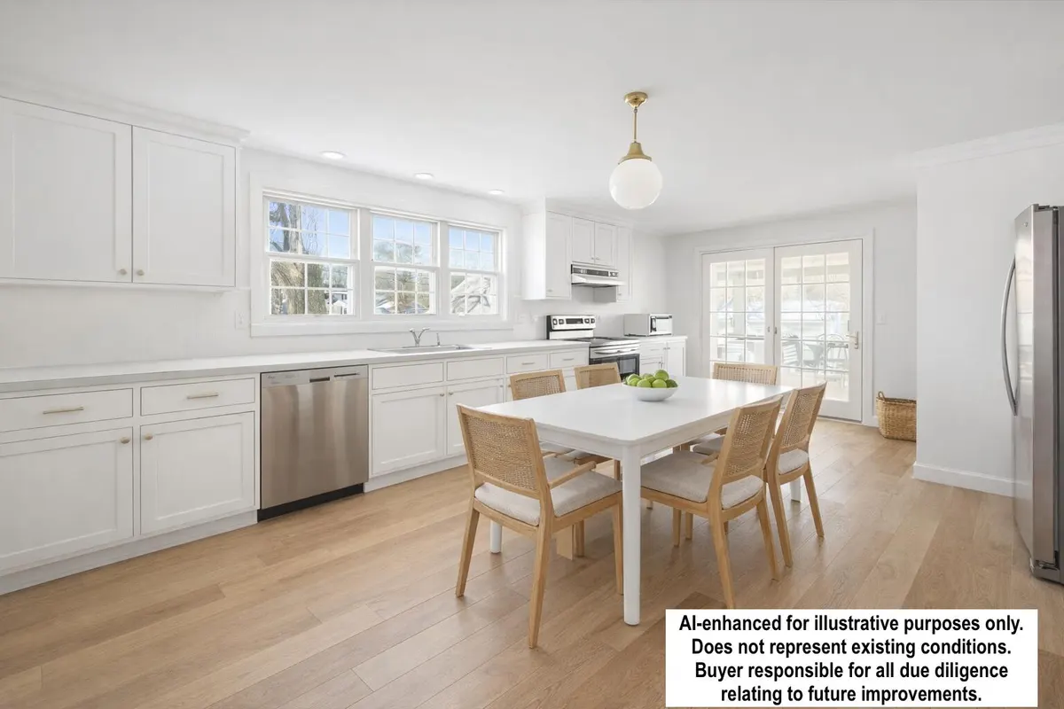 24 Montgomery Court, Falmouth MA — view 4