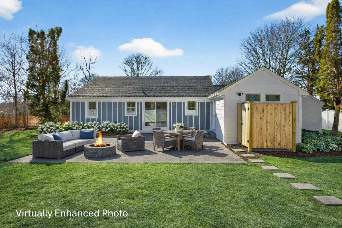 16 Carolyn Lane, Falmouth MA — view 3