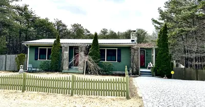 53 Highland Road