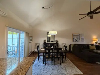 1 Hawthorne Court, Unit C, Bourne MA — view 3