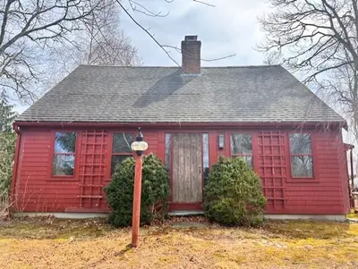 366 Winslow Gray Road, Yarmouth MA — view 2