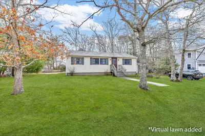 104 Edgewater Drive