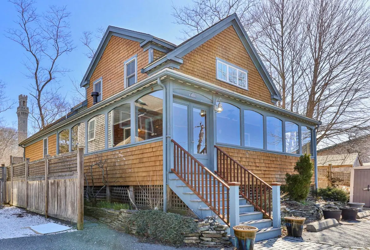 9 A Holway Avenue, Provincetown MA — view 2