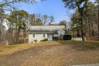 25 Wood Valley Road, Chatham MA — view 4