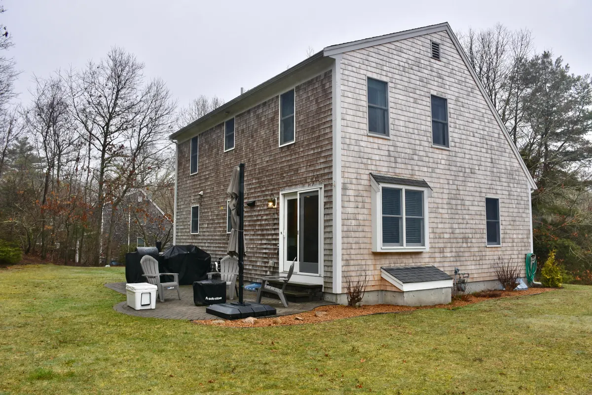 8 Pickerel Way, Sandwich MA — view 4