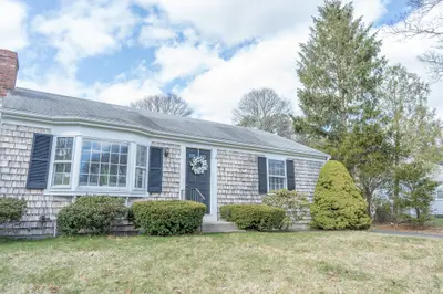 28 Swift Brook Road, Yarmouth MA — view 2
