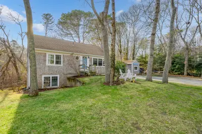 43 Chickadee Lane