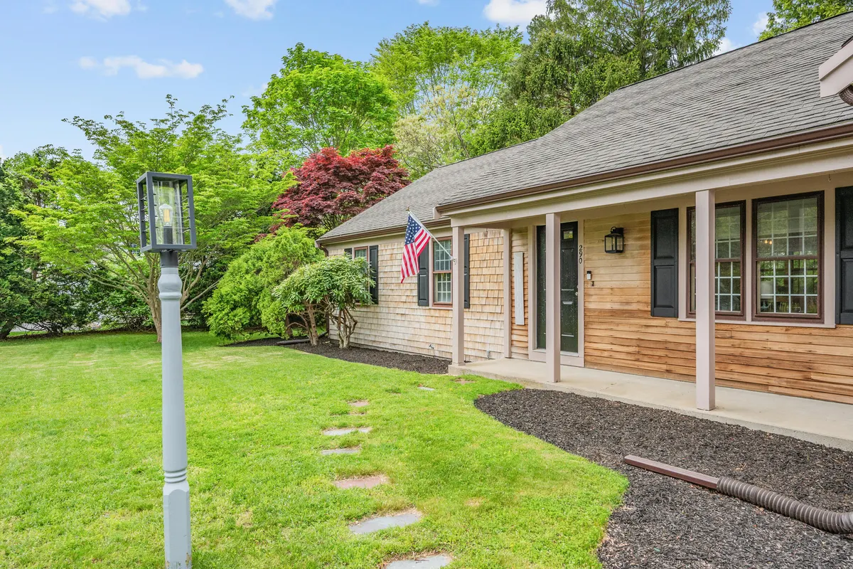 290 Riverview Lane, Barnstable MA — view 3