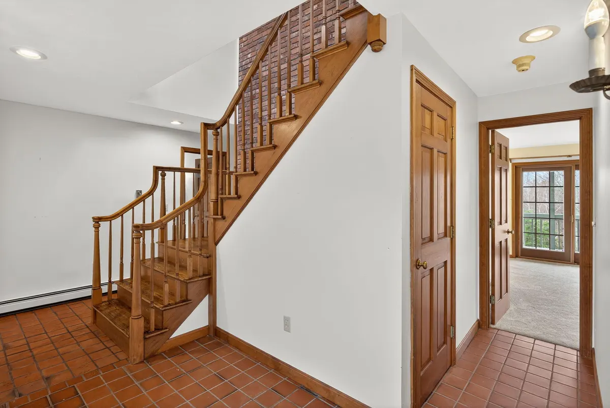 4 Earl Road, Sandwich MA — view 4