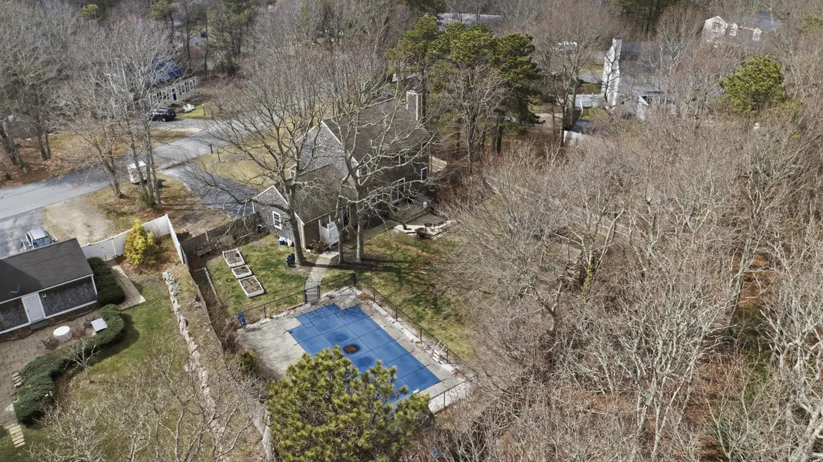 3 Dover Lane, Bourne MA — view 2