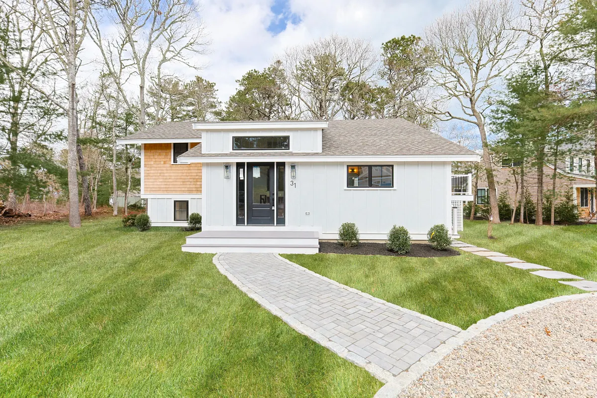 31 Marway, Mashpee MA — view 2