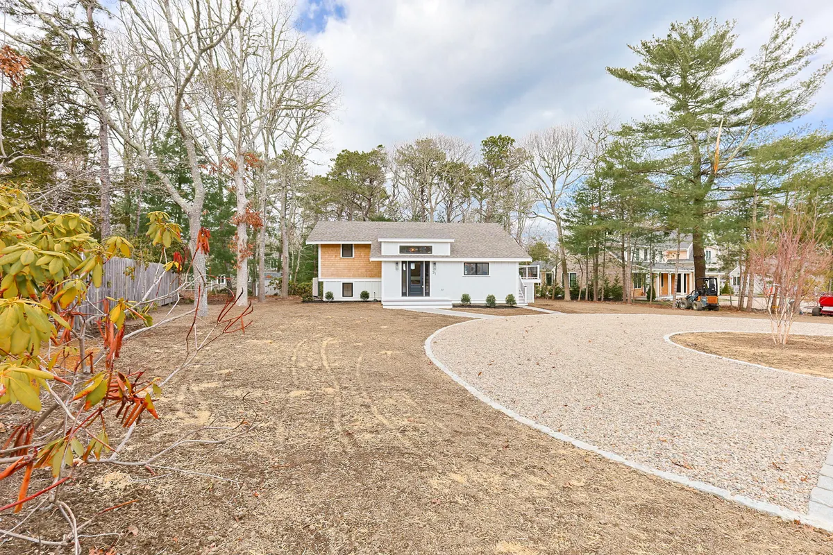 31 Marway, Mashpee MA — view 3