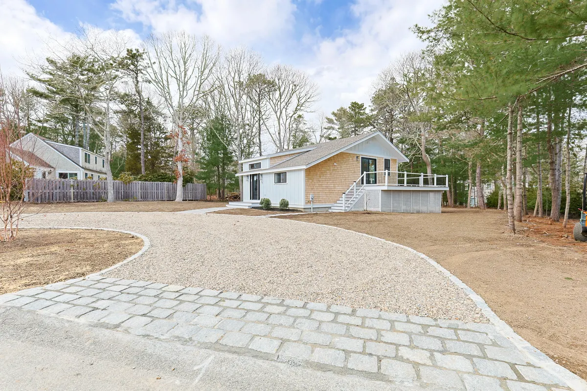 31 Marway, Mashpee MA — view 4