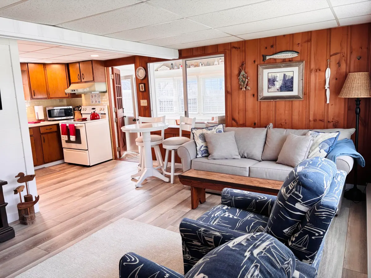 6 Oak Street, Dennis MA — view 4