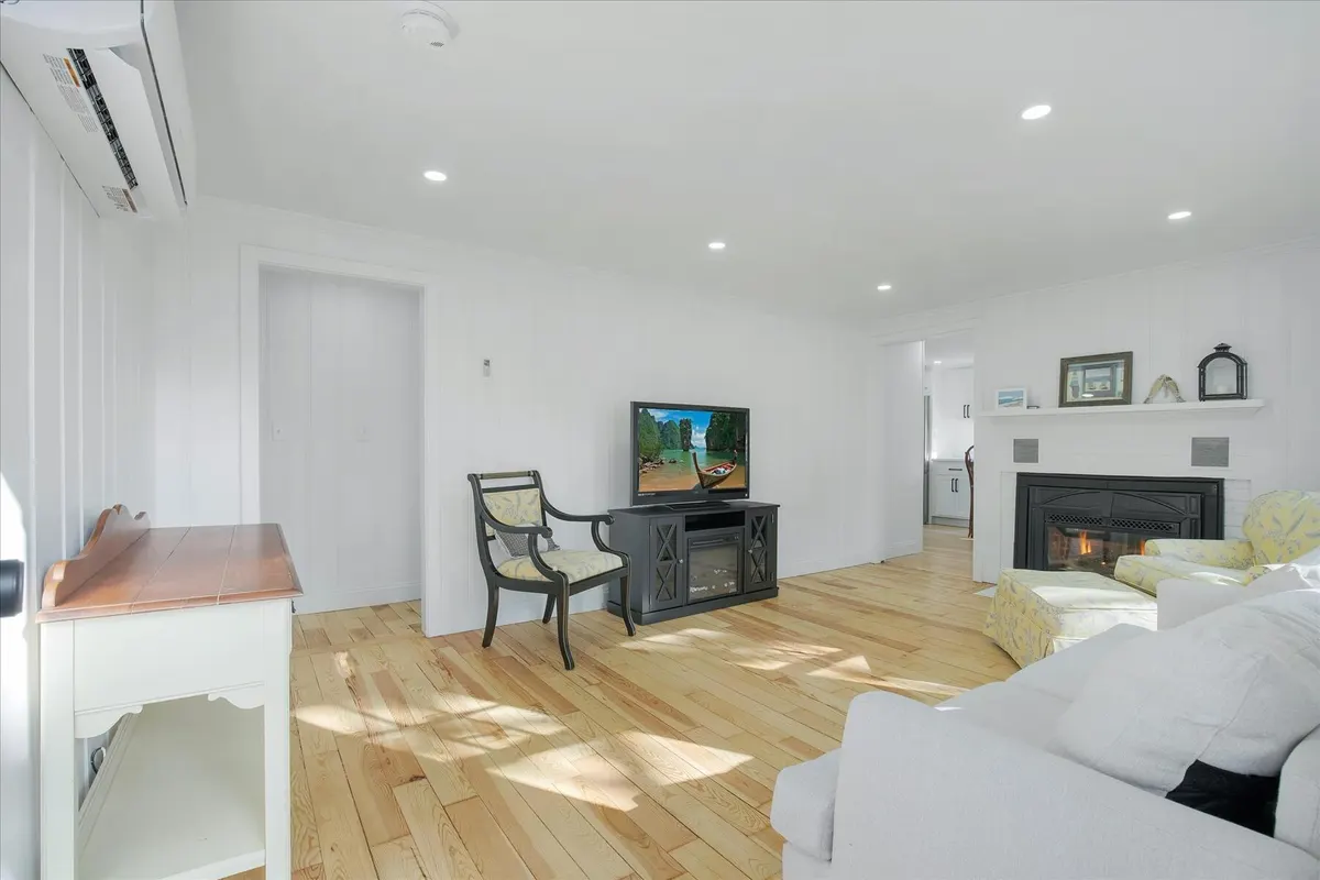 12 Blueberry Lane, Dennis MA — view 5