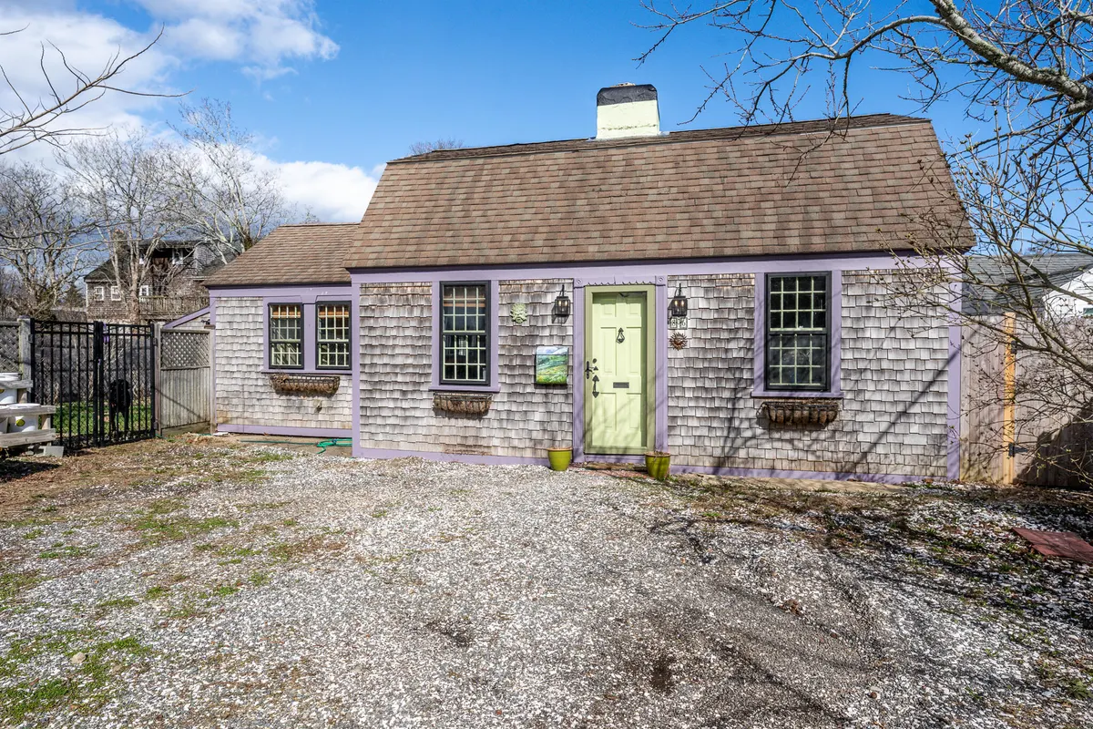 86 Sea Street, Barnstable MA — view 3