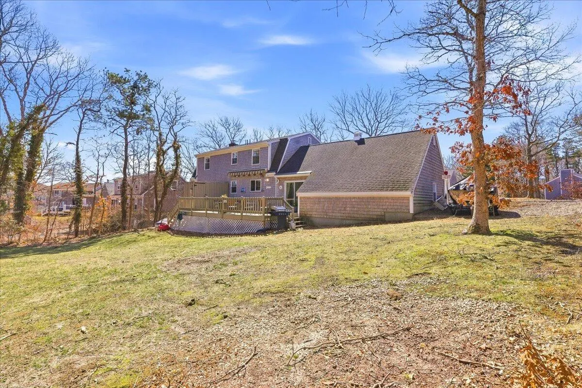 8 Canapitsit Drive, Falmouth MA — view 4