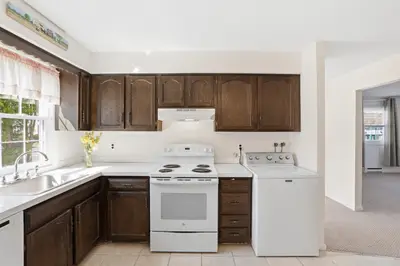 231 Route 28, Unit Apt 1, Harwich MA — view 5