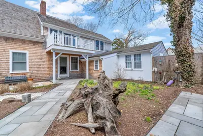 5 Kiley Court, Unit 1