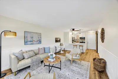 81 Fletcher Lane, Unit I