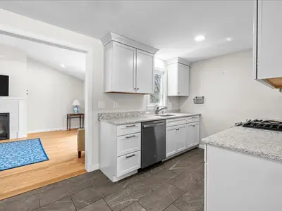 17 Swallow Street, Falmouth MA — view 3