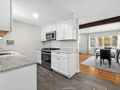 17 Swallow Street, Falmouth MA — view 4