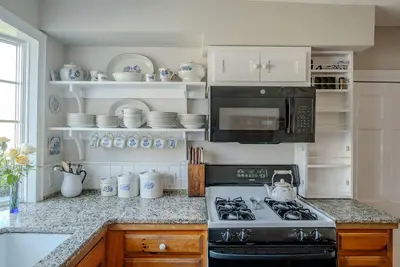 16 Shore Road, Truro MA — view 5