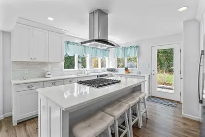 37 Uncle Henrys Road, Mashpee MA — view 5