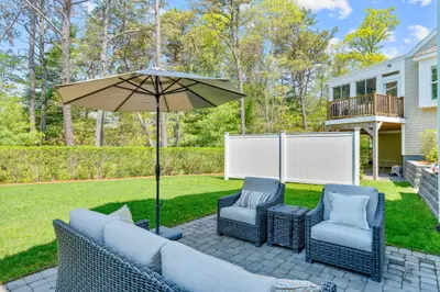 24 Cobblestone Circle, Mashpee MA — view 4