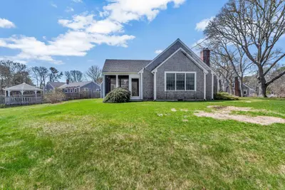 5 Bonnies Lane, Chatham MA — view 4