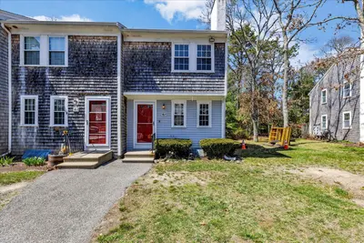 300 Falmouth Road, Unit Apt 16f, Mashpee MA — view 2