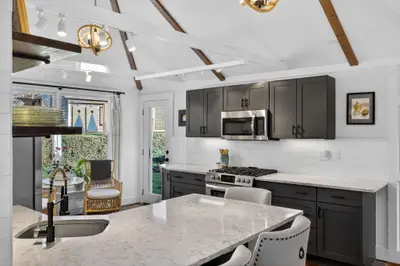 3 Kendall Lane, Unit B3, Provincetown MA — view 4