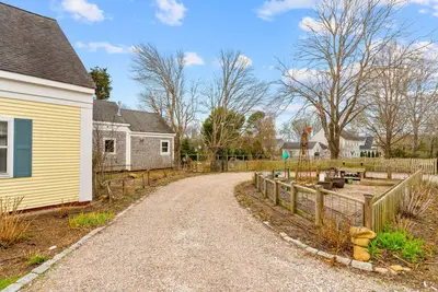 955 Main Street, Barnstable MA — view 4