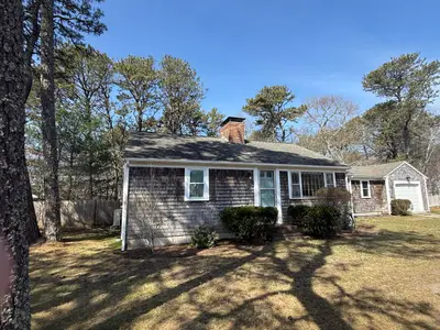65 Phyllis Drive, Yarmouth MA — view 3