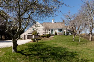 28 Mallard Drive