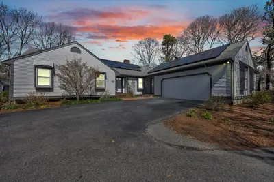 52 Clubhouse Drive
